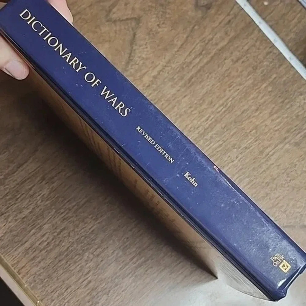 Dictionary of Wars by George‎ C. Kohn, Hardcover, GUC